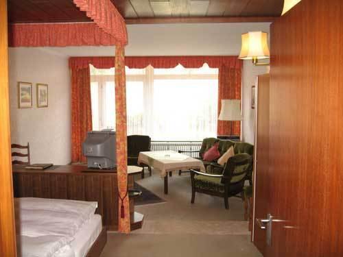 Hotel Valsana Am Kurpark 巴特维尔德巴德 外观 照片